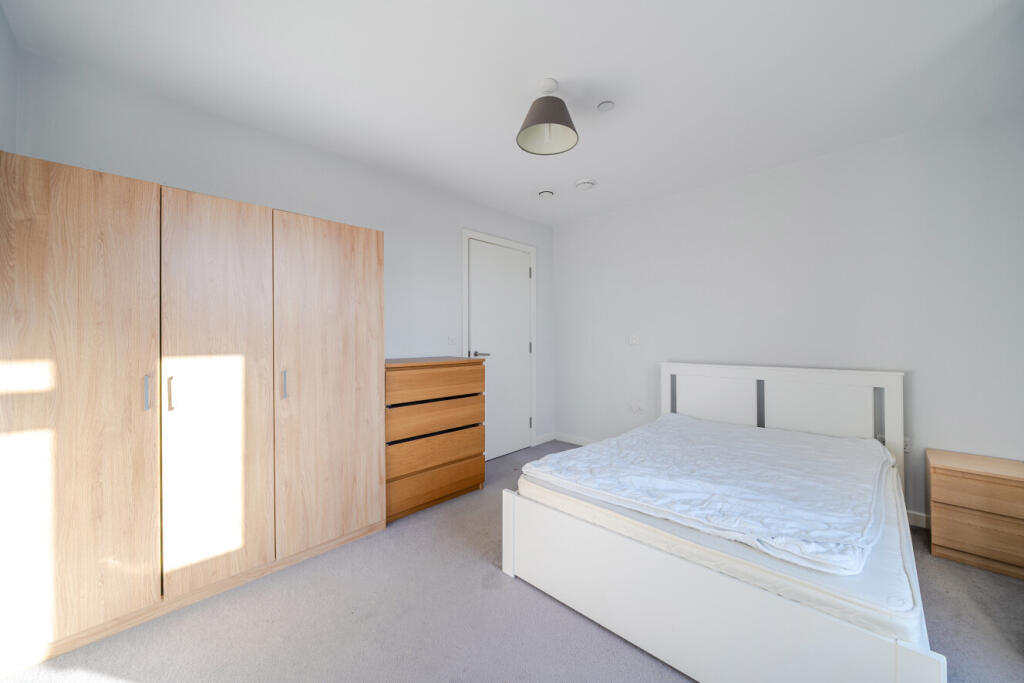 Main image of property: Garratt Lane, Tooting, London, SW17