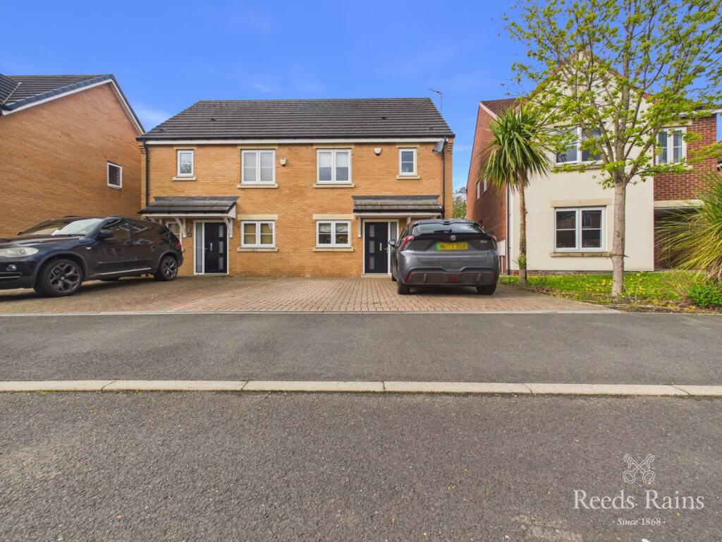3-bed semi-detached on Rushyford Drive, Chilton, Ferryhill, Durham, DL17, £165,000