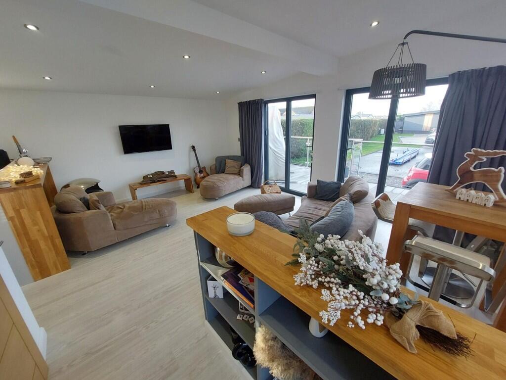 Chestnut Farm, Moor End, Acaster Malbis YO23 photo 2