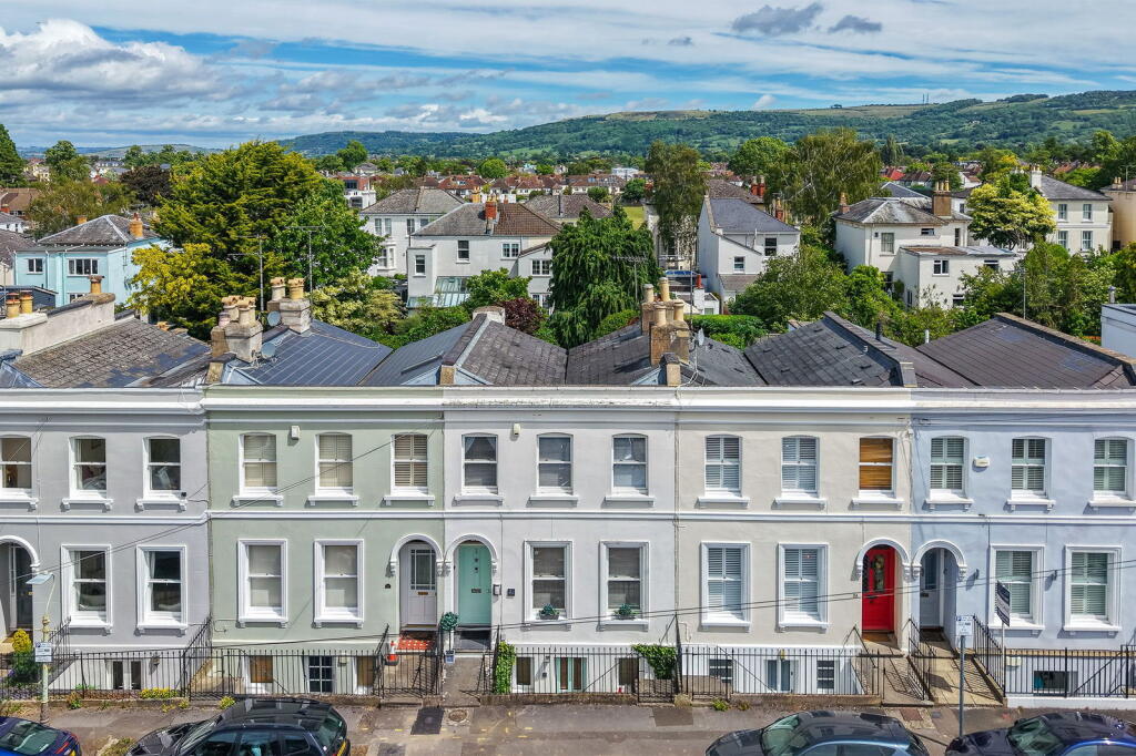 Main image of property: Victoria Terrace, Cheltenham, GL52