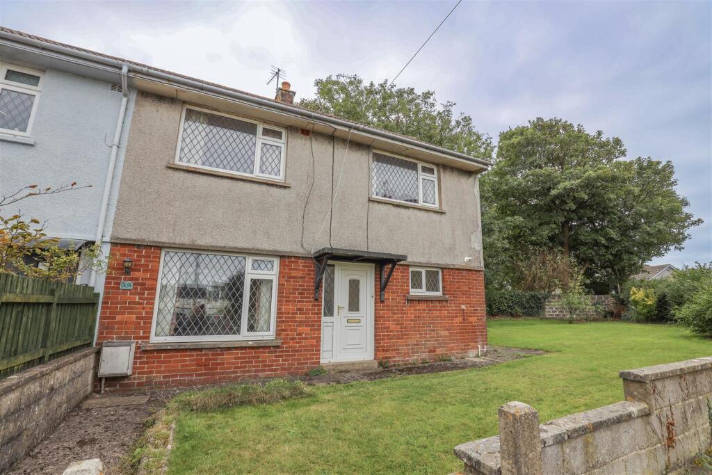 Main image of property: 8 Blaendewi, Wick, Nr Cowbridge, Vale of Glamorgan, CF71 7QG