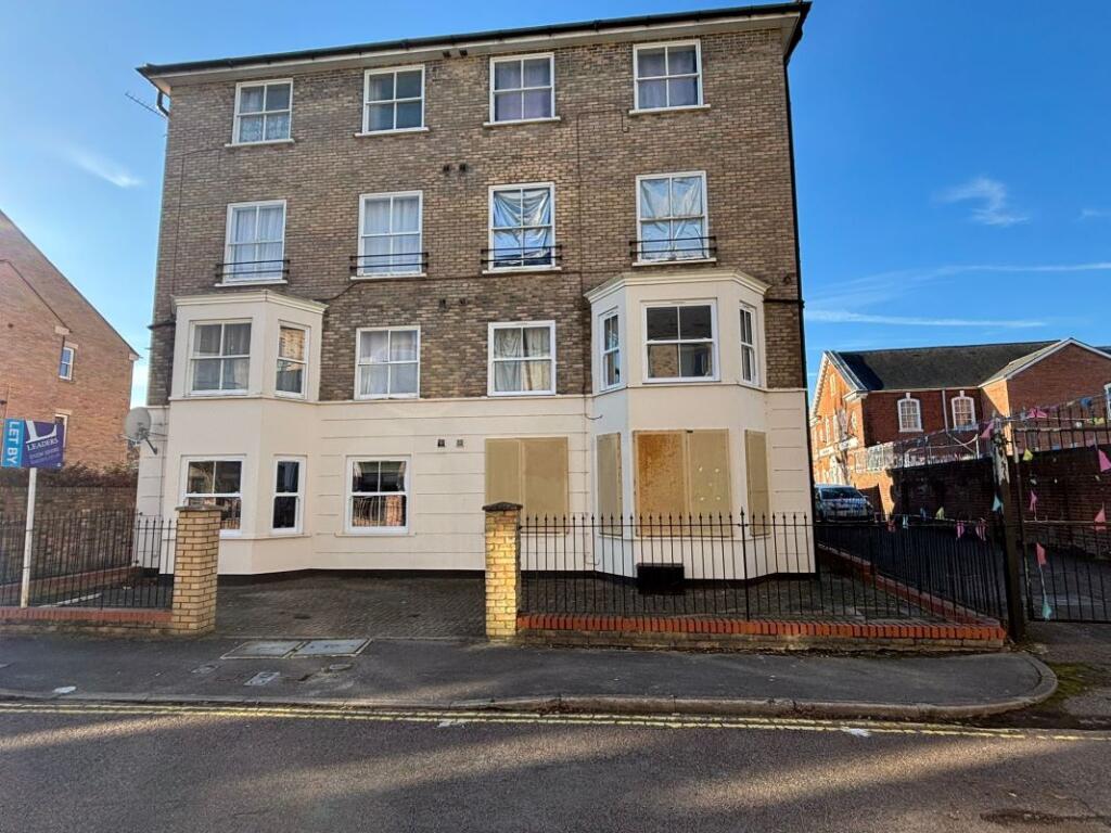 Main image of property: Apartment 1 Philip Larkin House, The Avenue, Bedford, Bedfordshire, MK40 1EF