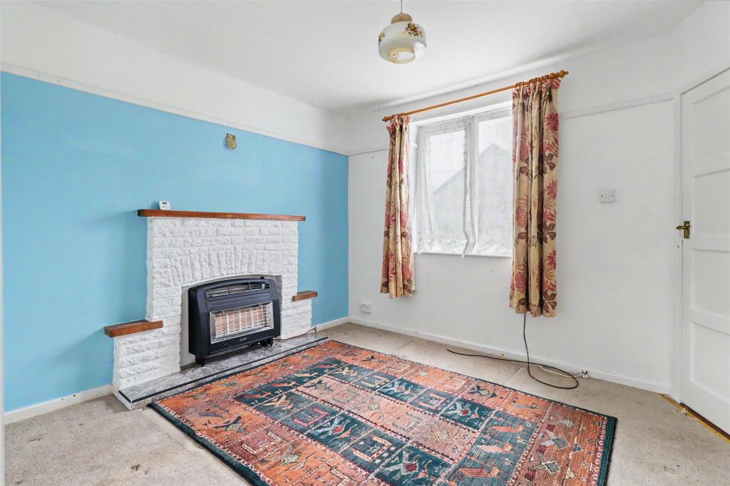 Field Close, Braunton, Devon, EX33 photo 3