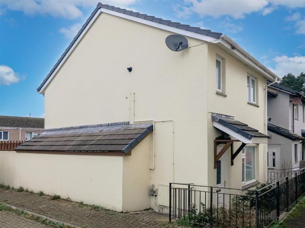 Main image of property: Hawthorn Park, Bideford