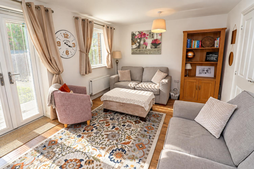 House in Guildford - View 5