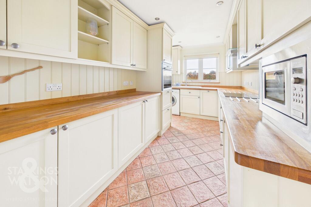 Drapers Hill, Stradbroke, Eye - View 3