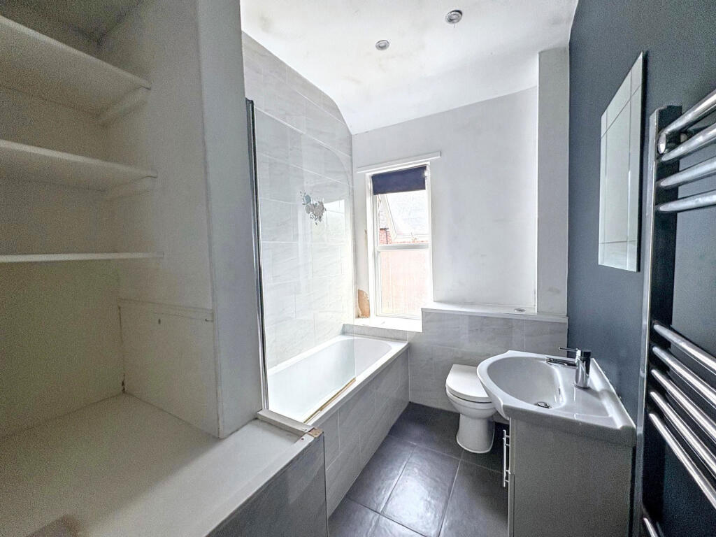 Apartment in Newcastle upon Tyne - More