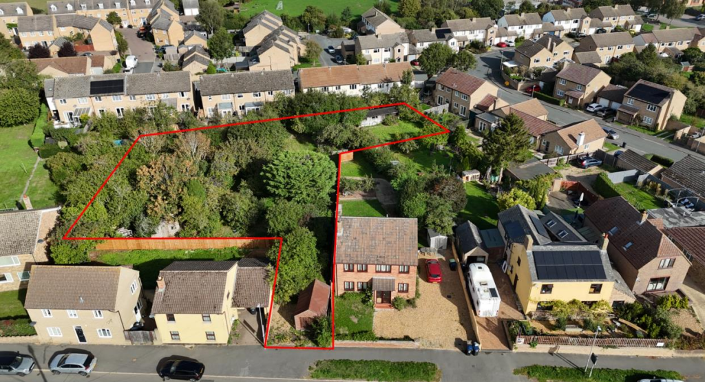 Main image of property: High Street, Sutton