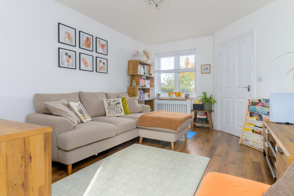 House in Dunfermline, Fife - View 4