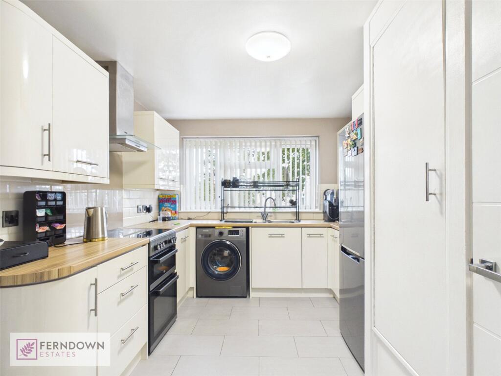 Hilleys Croft, Chelmsley Wood, Birmingham, West Midlands, B37 photo 2
