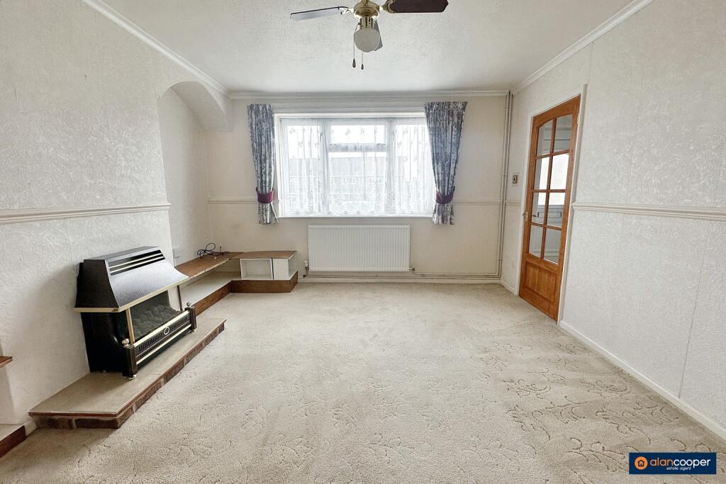 Bradestone Road, Nuneaton, CV11 4QS photo 4