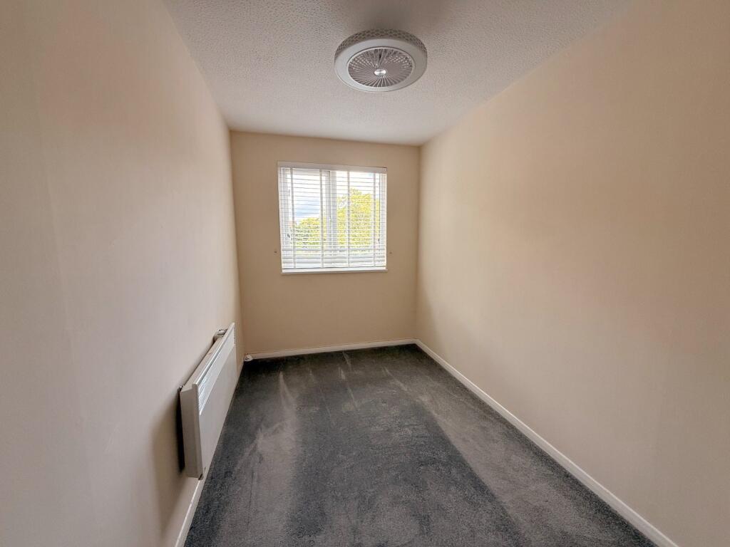 Apartment in Guildford - View 5
