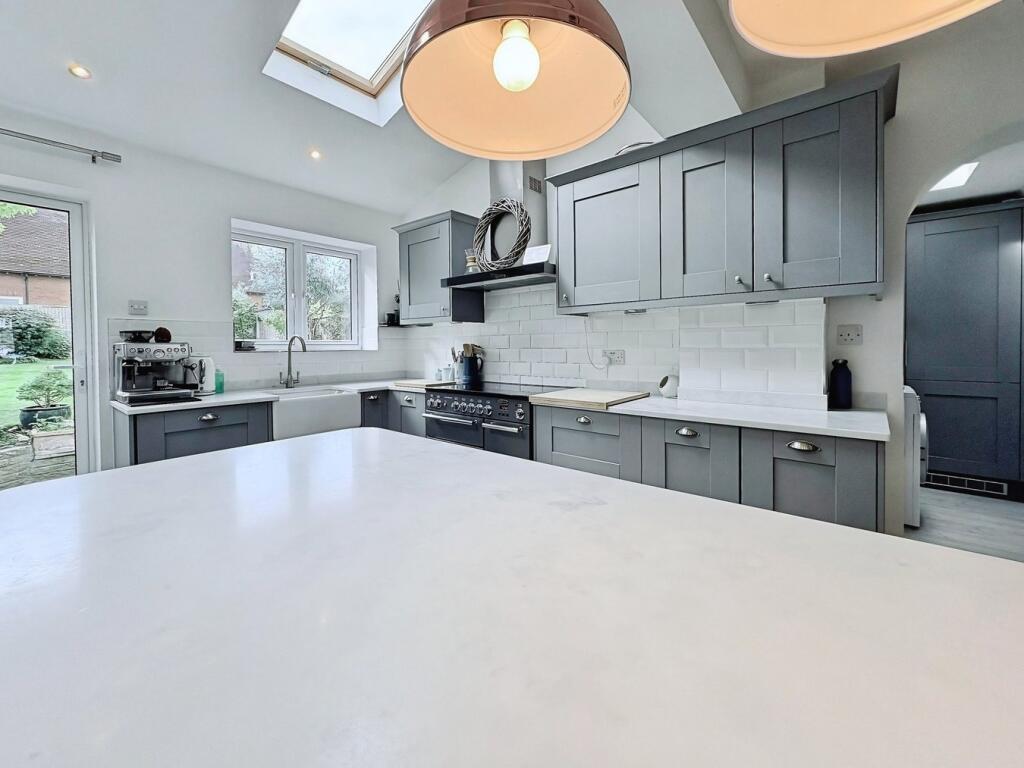House in Chelmsford, Great Baddow - View 6