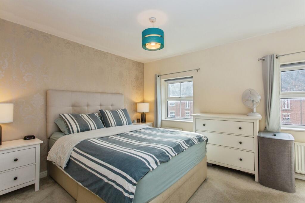 Great Park Drive, Leyland, Lancashire, PR25 photo 4