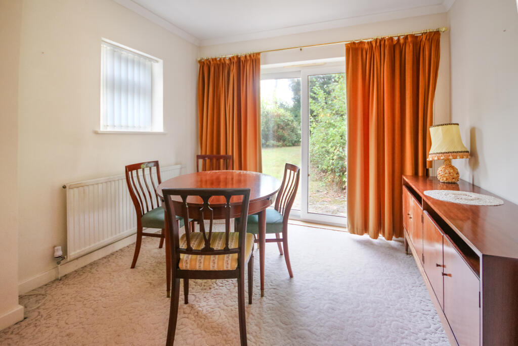 House in Redhill - View 4