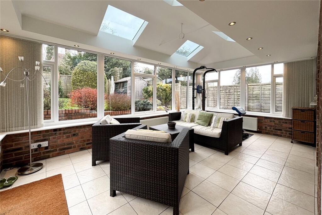 Additional image 25 of Leigh Close, Westbury