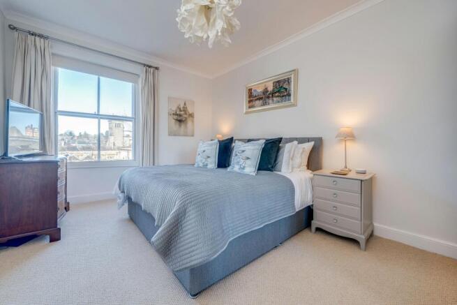 1A Montpellier Gardens-19.jpg