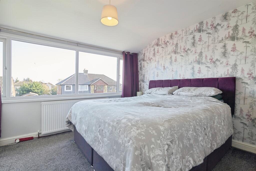 House in Leeds, West Yorkshire - View 5