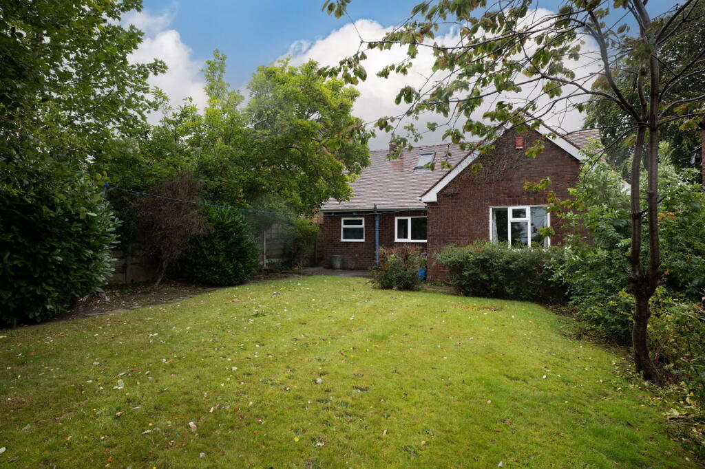 Barrack Hill, Romiley, Stockport SK6 3BA photo 2