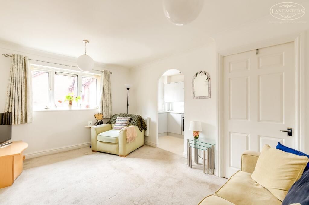 Apartment in Bolton, Greater Manchester - More