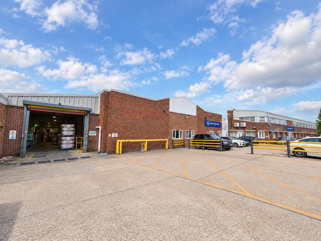 Main image of property: 24-26 Robjohns Road, Widford Industrial Estate, Chelmsford, Essex CM1