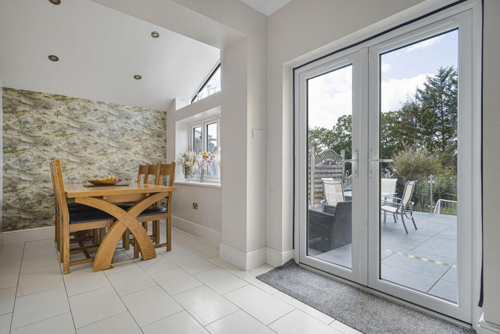 Ashgrove Road, Bromley, Kent photo 5