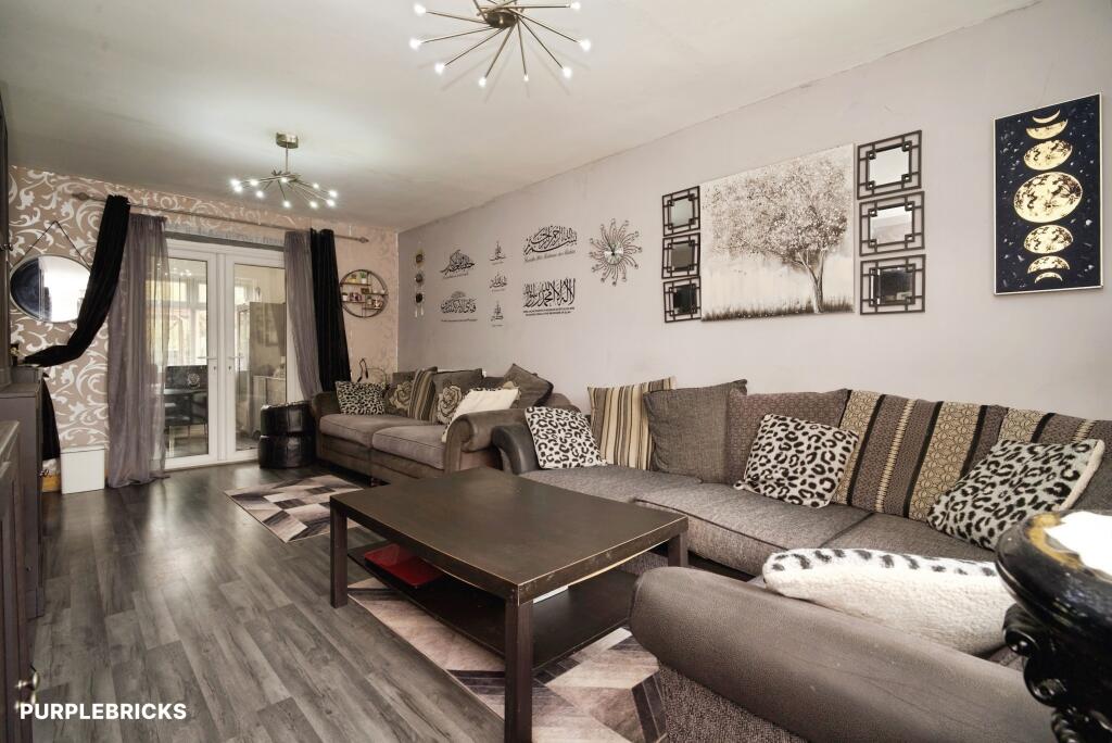 House in Sheffield - View 5