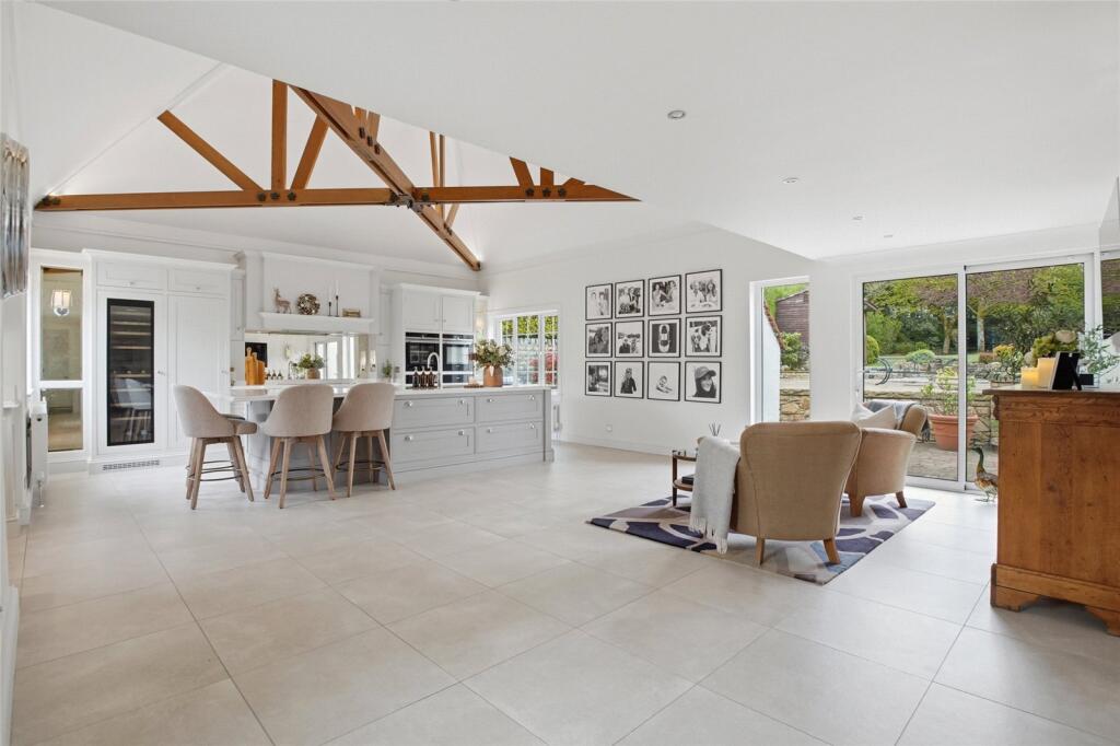 Greendays, 3 Wellknowe Road, Thorntonhall, Glasgow, G74 photo 4