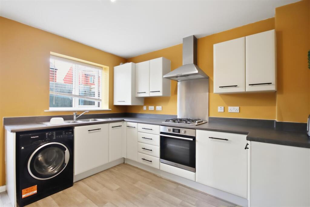 House in Chesterfield, Dunston - View 3