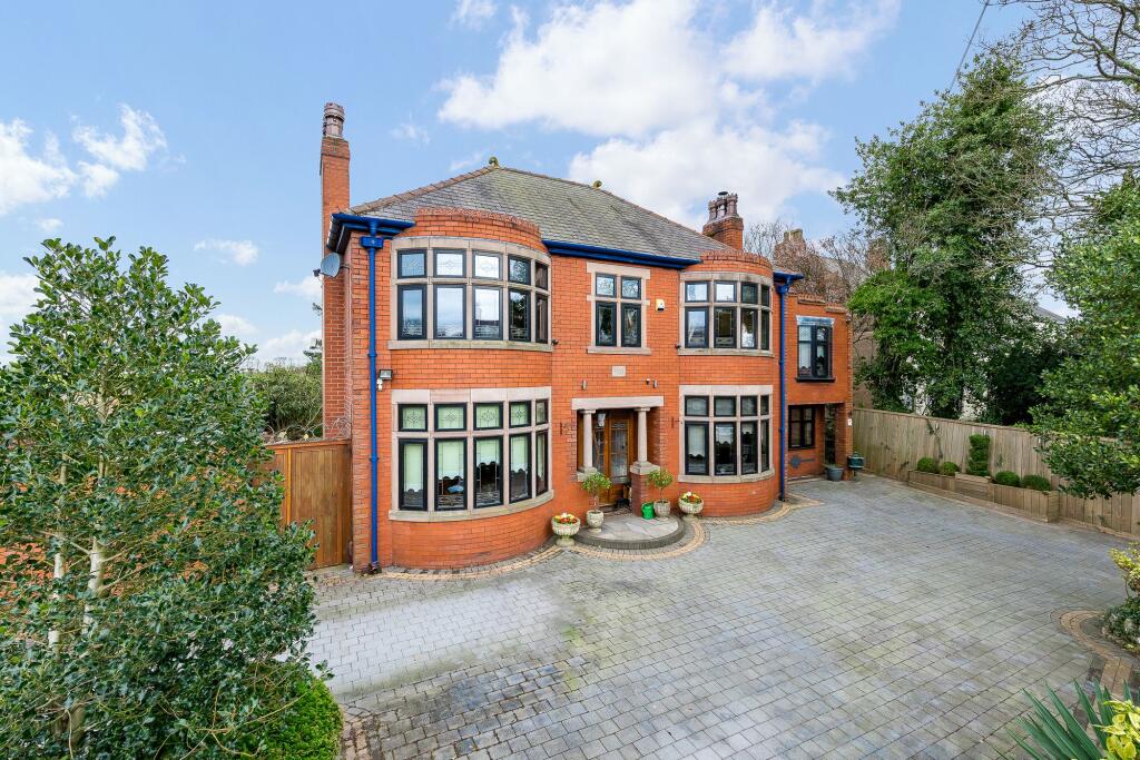 Main image of property: Garswood Road, Ashton-In-Makerfield, WN4