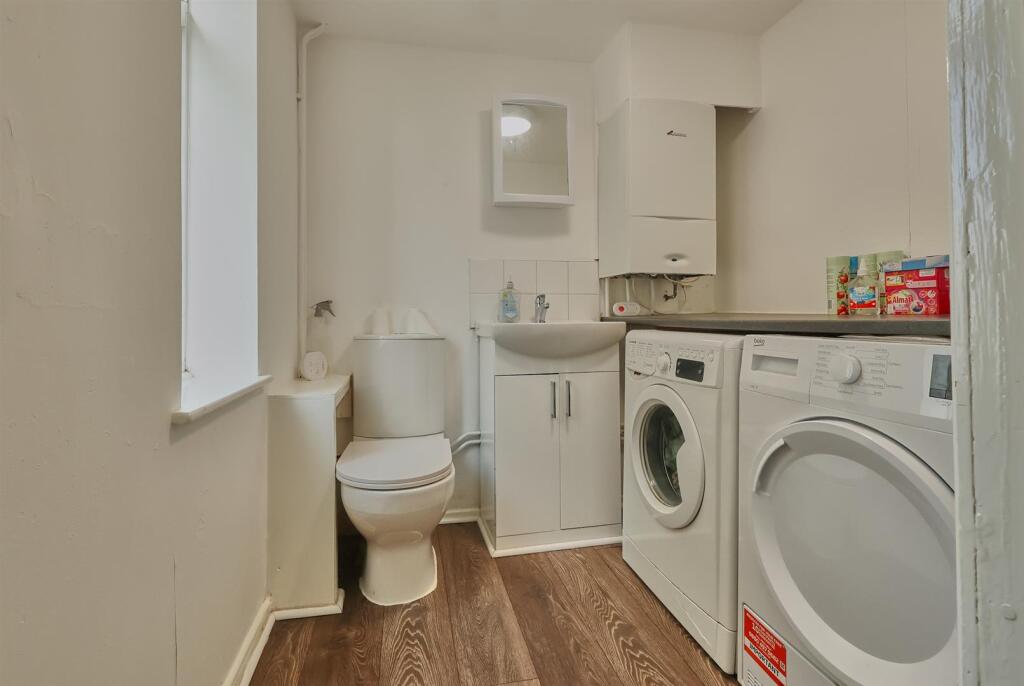 House in Leicester - View 5
