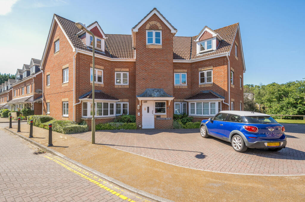 Main image of property: The Tollgate, Fareham, Hampshire, PO16
