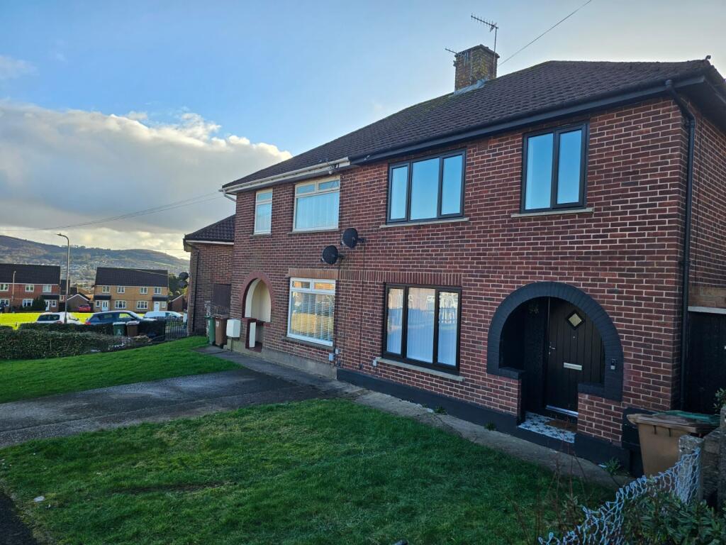 Main image of property: Brynglas, Caerphilly