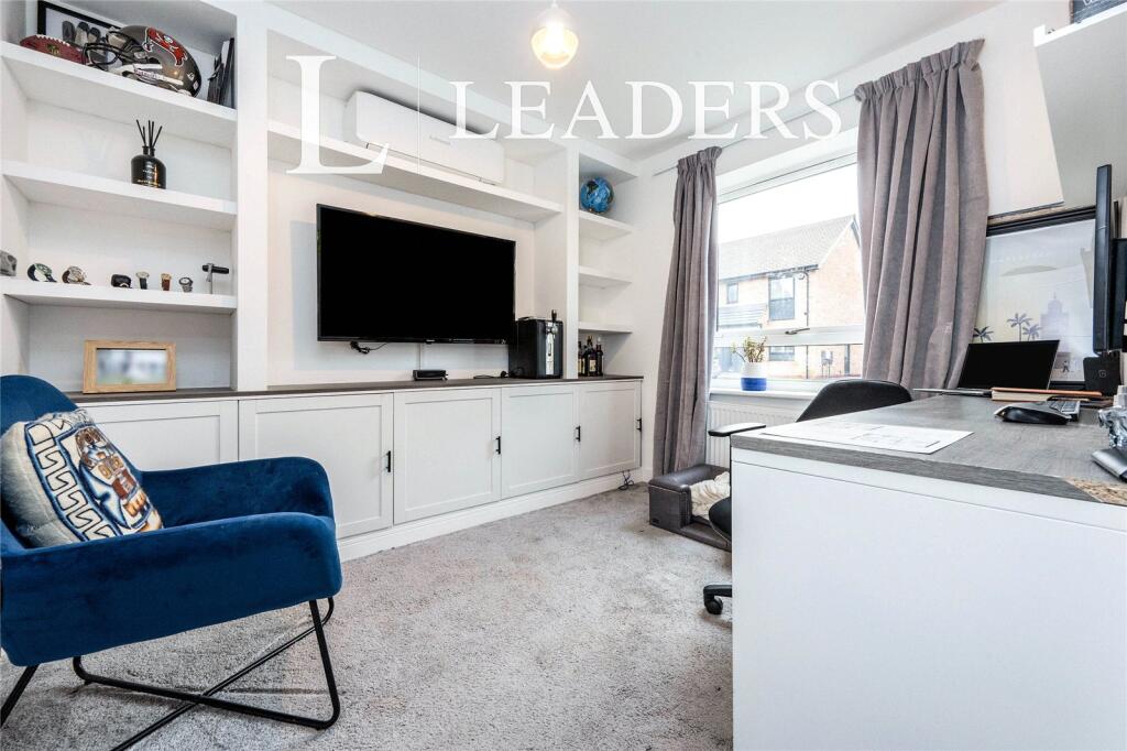 House in Milton Keynes, Morton Park, Wavendon - View 5