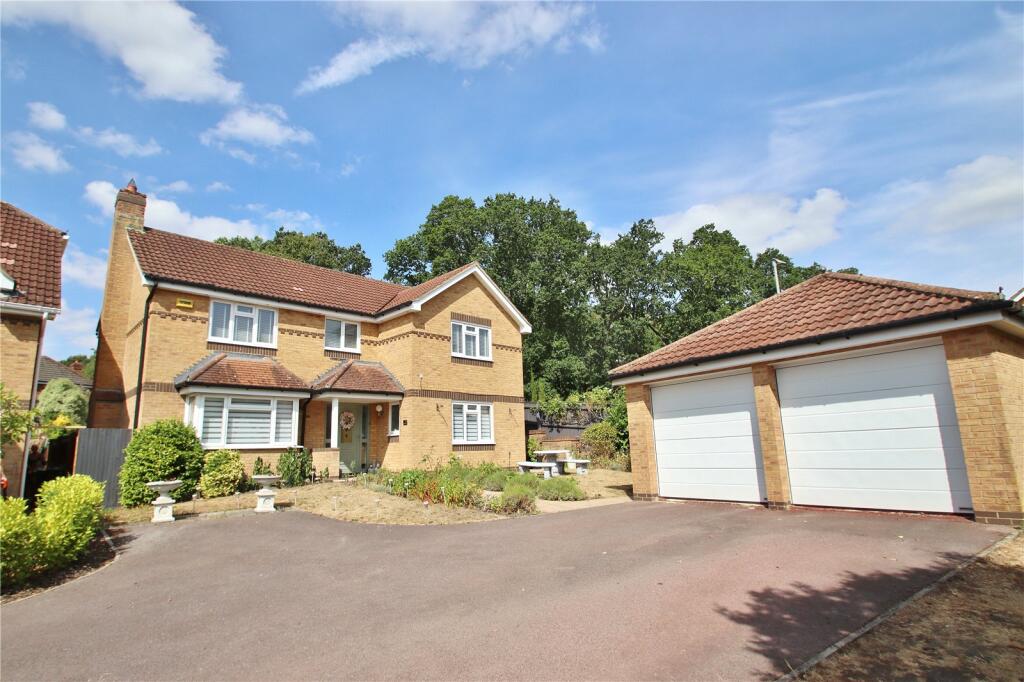 Main image of property: School Close, Verwood, Dorset, BH31