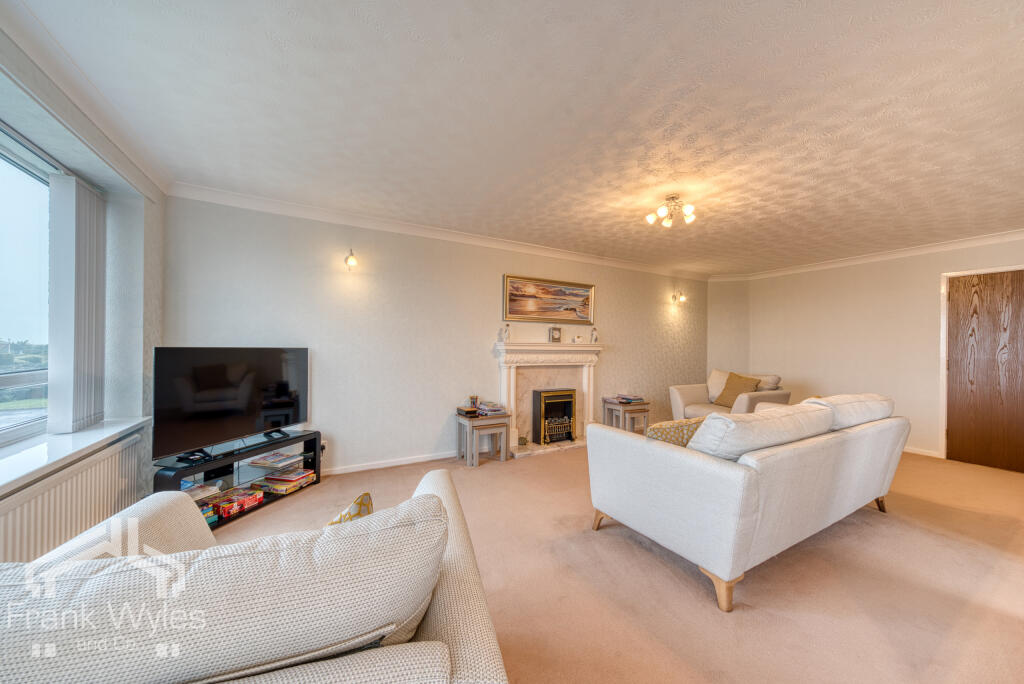 Apartment in Lytham St Annes, St Annes - View 4