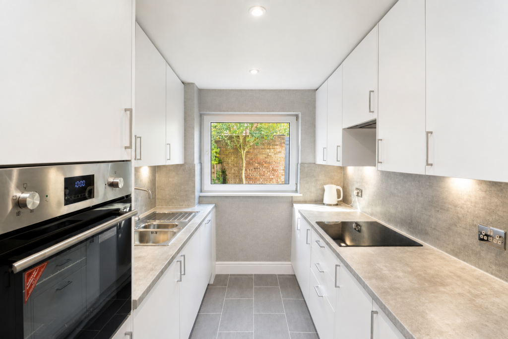 House in St Albans - View 3