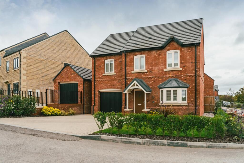 4-bed detached on Plot 27, 11 Pearsons Wood View, Wessington Lane, South Wingfield, £417,500