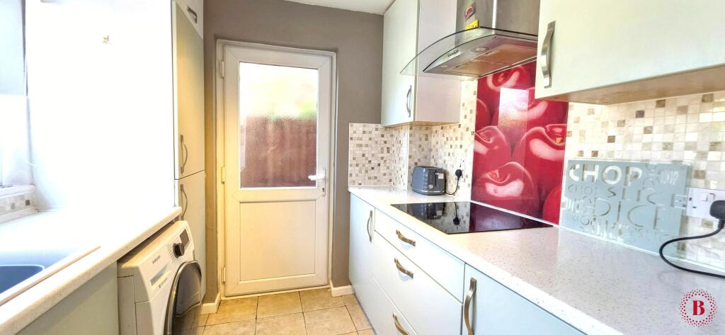 Cromwell Road, Tamworth, B79 - More