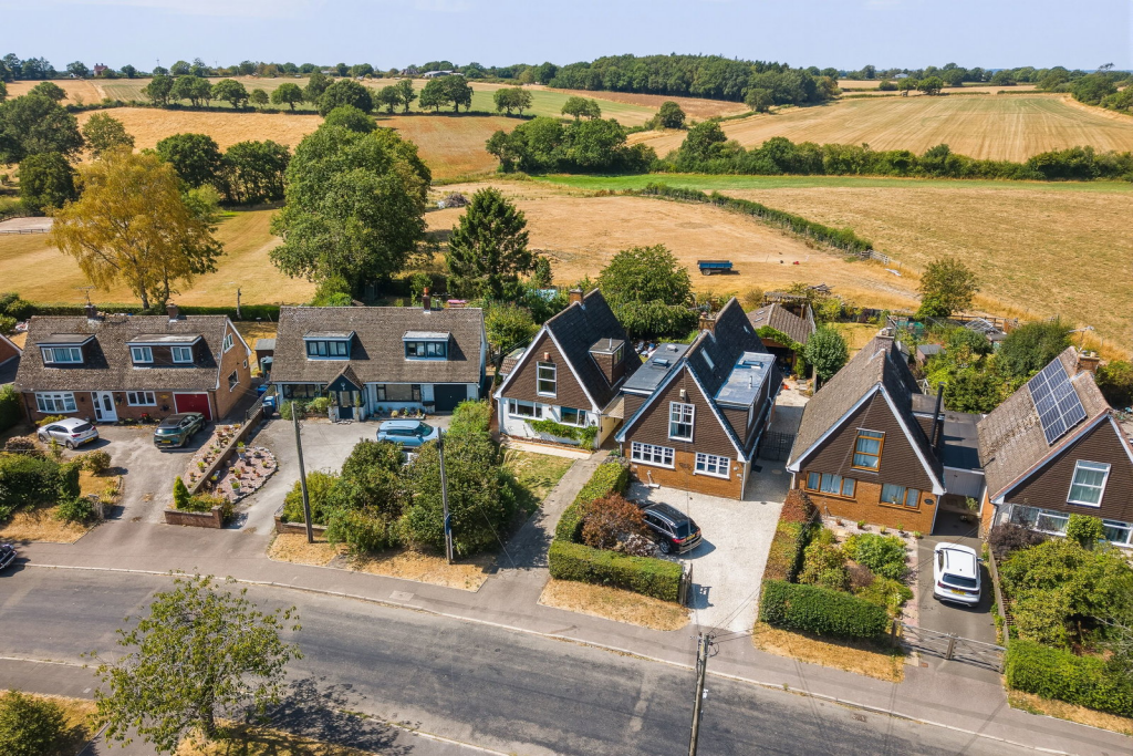 House in Stoke-on-Trent - View 2