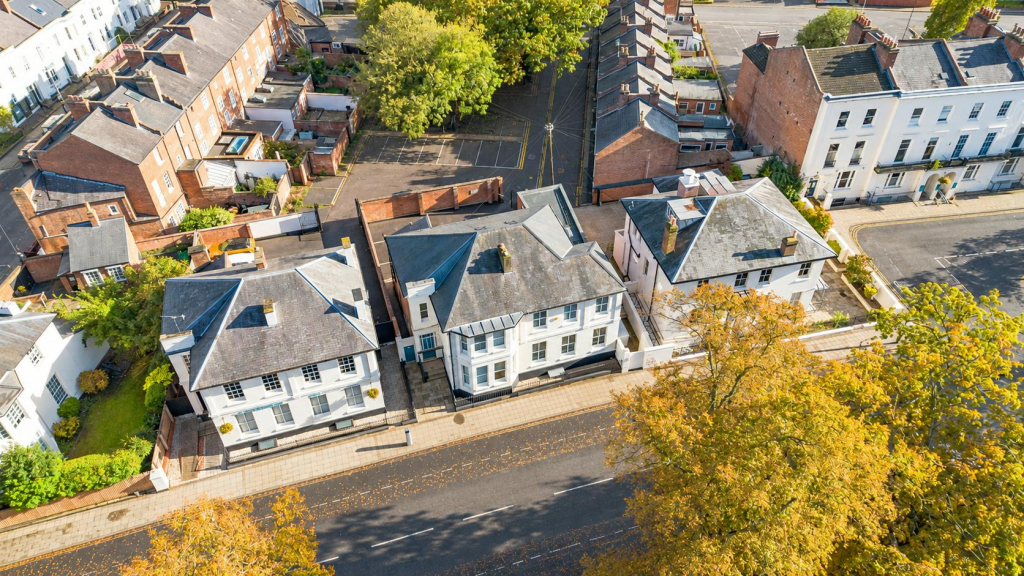 36 Hamilton terrace (no cars)8.png