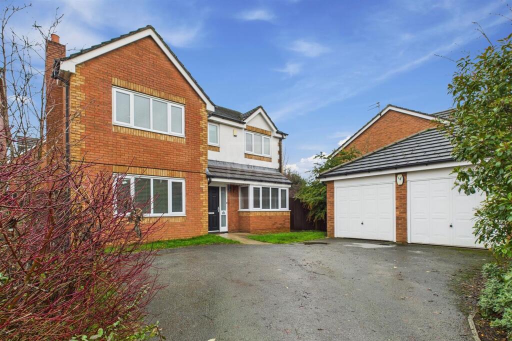 Main image of property: Rushton Close, Burtonwood, WA5