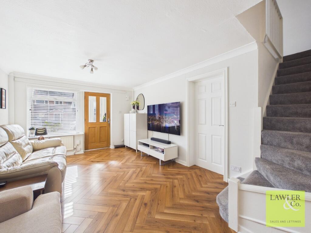 Harlech Drive, Hazel Grove, Stockport, Cheshire, SK7 5NA photo 3