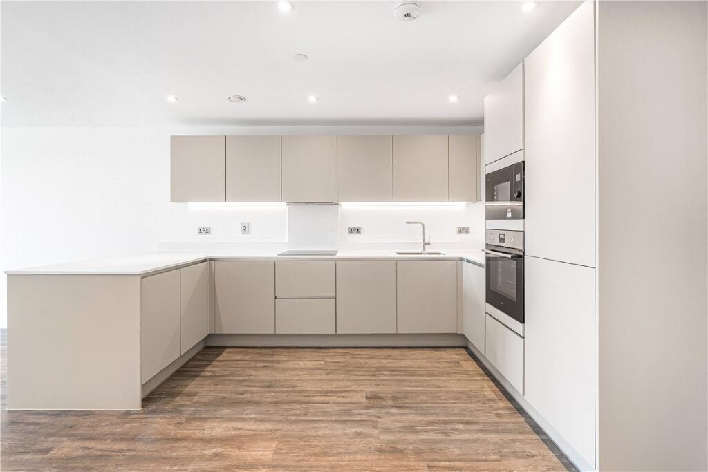 Main image of property: Munda Way, Oxford, Oxfordshire, OX2