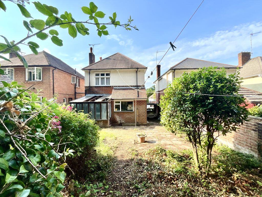 Normanhurst Avenue, Queens Park photo 4