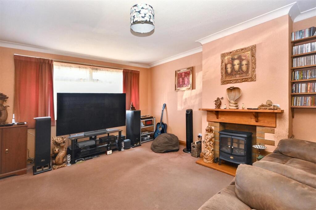 House in Eastbourne, East Sussex - More