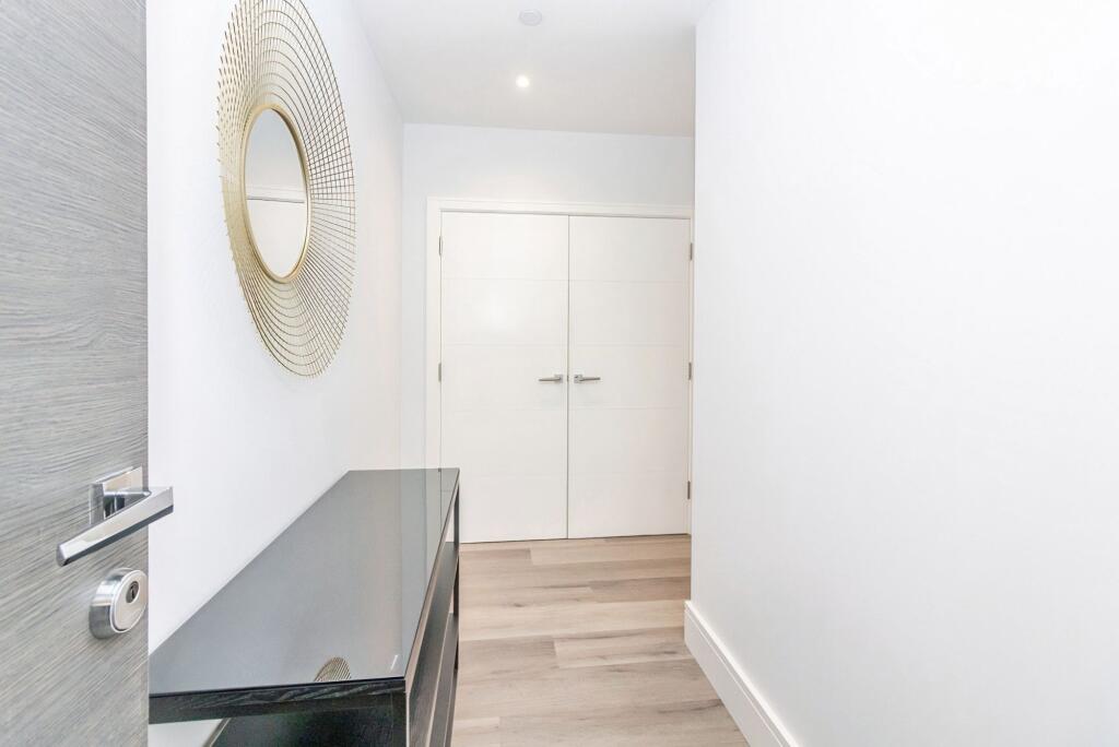 Fairhaven Drive, Reading, RG2 - View 5