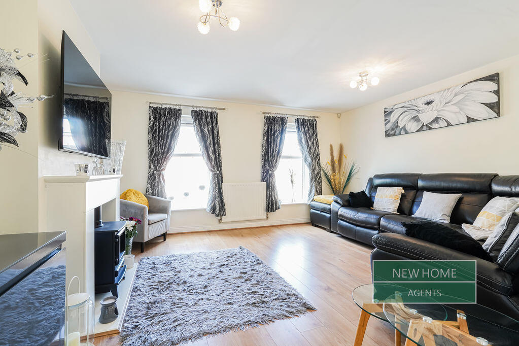 House in Bolton - View 5
