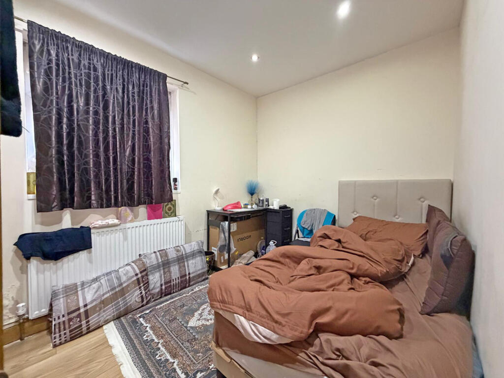 Church Road, London, London, E12 photo 4