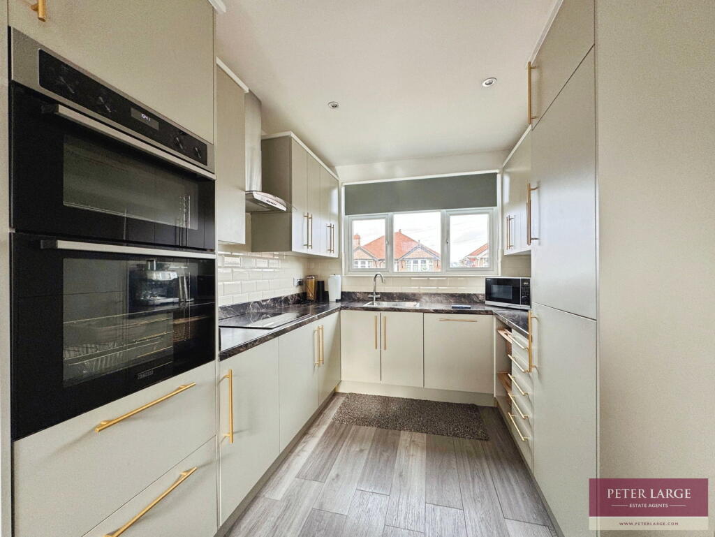 House in Llandudno - View 4